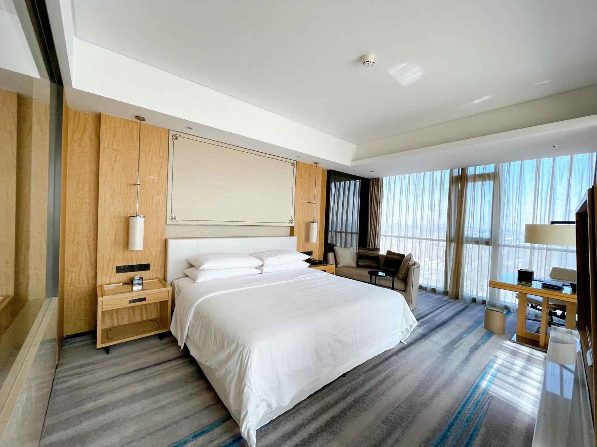 Sheraton Zibo Hotel Exterior foto